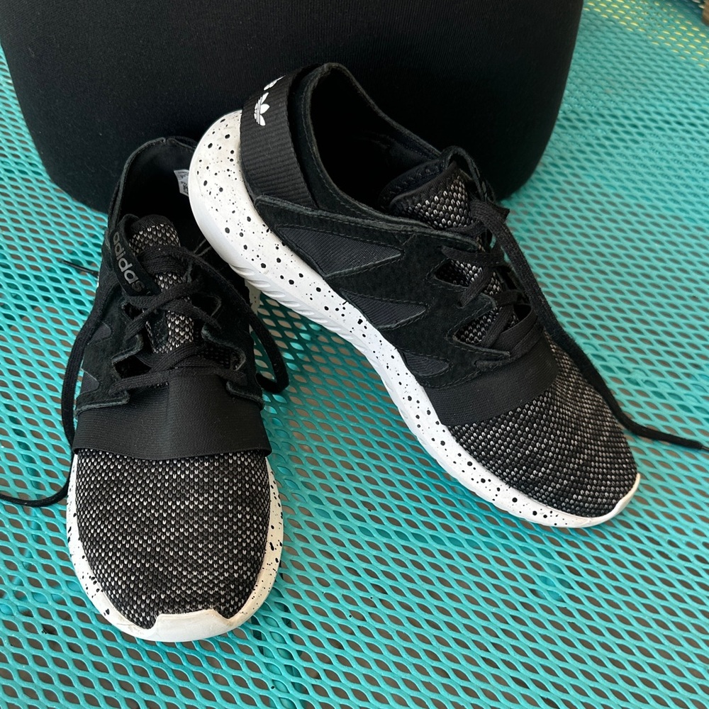 Adidas Tubular Viral W Sneakers Size 7